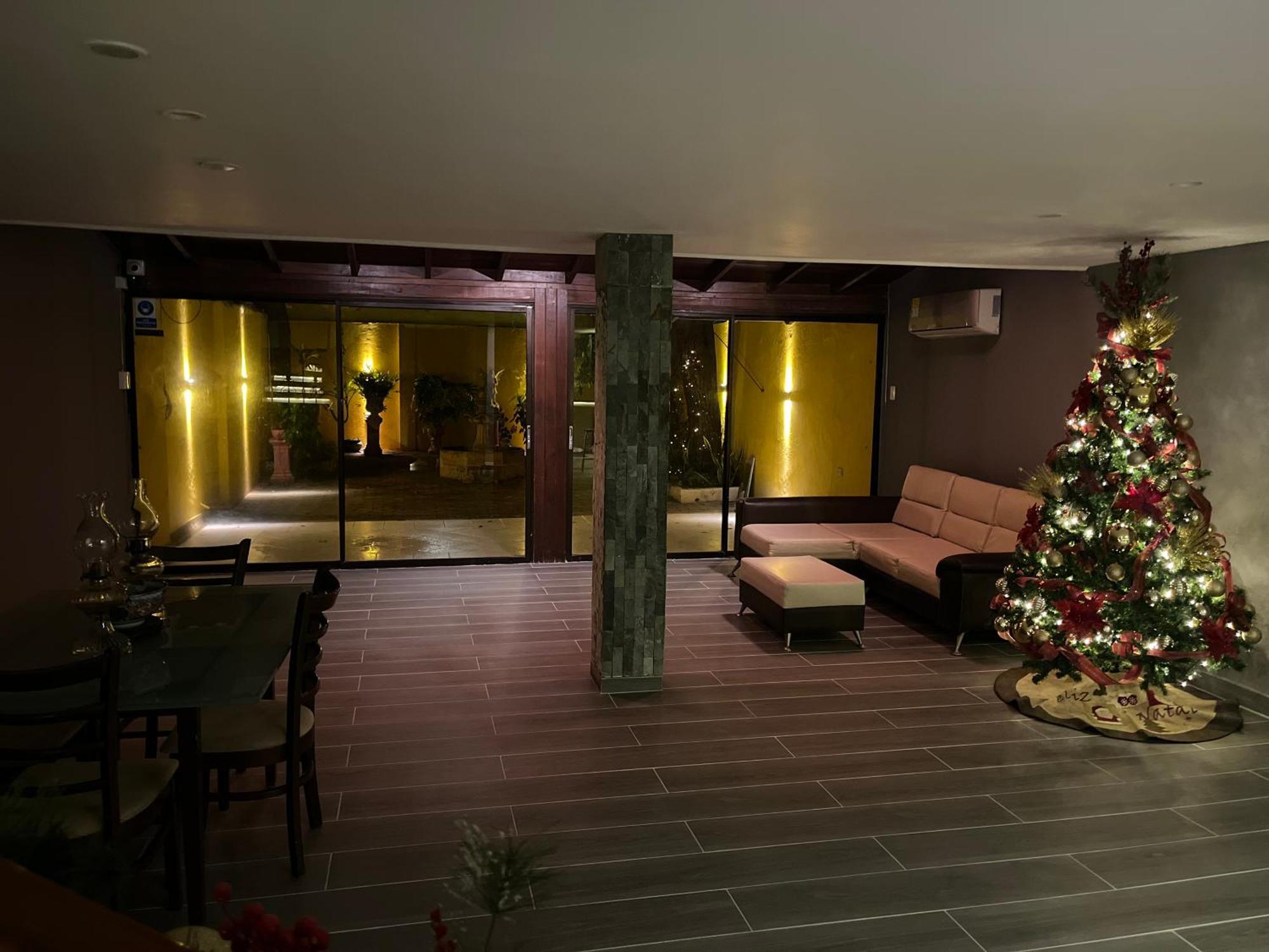 Sacramento Hotel Gaira Eksteriør billede